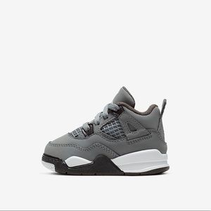 AIR JORDAN RETRO BABY TODDLER SIZE 4
